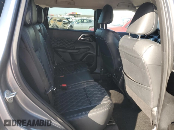 2022 Mitsubishi Outlander SEL z VIN JA4J4VA82NZ060109, wystawiony jako Copart lot #50175355 z przebiegiem 58 925 mil mil oraz Szkoda całkowita • Salvage title. Historia ofert i sprzedaży dostępna na DreamBid. Obrazek 12.