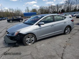 2020 Hyundai Elantra Value Edition z VIN KMHD84LF9LU071028, wystawiony jako Copart lot #52637655 z przebiegiem 60 815 mil mil oraz Szkoda całkowita • Salvage title. Historia ofert i sprzedaży dostępna na DreamBid. Obrazek 1.