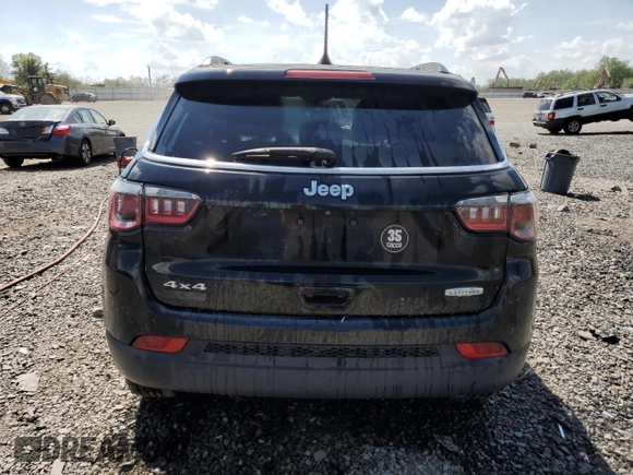 2020 Jeep Compass Latitude z VIN 3C4NJDBB8LT217957, wystawiony jako Copart lot #55413295 z przebiegiem 103 659 mil mil oraz Szkoda całkowita • Salvage title. Historia ofert i sprzedaży dostępna na DreamBid. Obrazek 6.