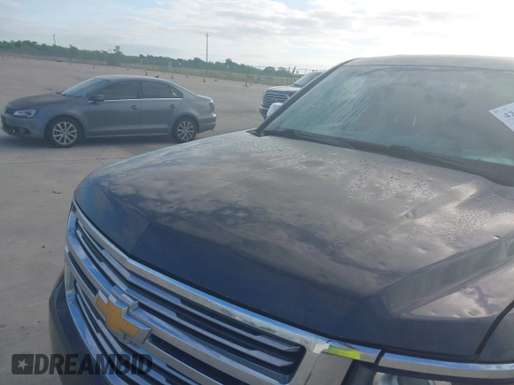 2018 Chevrolet Suburban Premier with VIN 1GNSCJKC5JR135265, listed as a IAAI auction lot 42028935 with 136,382 mi miles and . Bid and sale history available at DreamBid. Image 6.