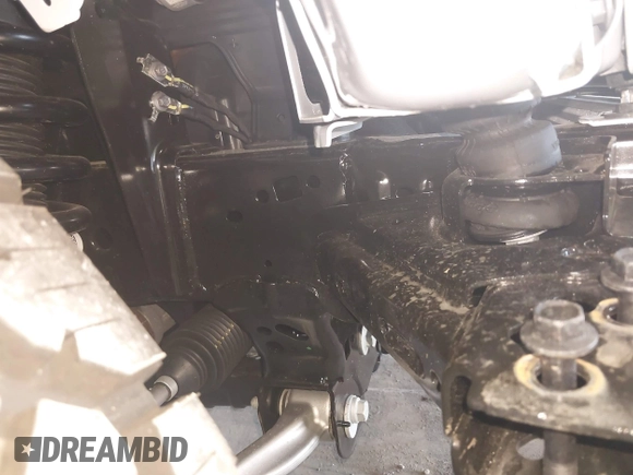2025 Ford Bronco Outer Banks с VIN 1FMEE8BPXSLA68836, выставлен на аукционе IAAI как лот 42518156 с пробегом 287 миль миль и . История ставок и продаж доступна на DreamBid. Изображение 19.