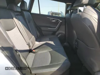 2024 Toyota RAV4 Hybrid XSE с VIN 2T3E6RFV2RW061726, выставлен на аукционе Copart как лот 62136645 с пробегом 22 680 миль миль и Списание • Salvage title. История ставок и продаж доступна на DreamBid. Изображение 11.