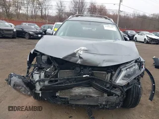 2017 Nissan Rogue SV with VIN KNMAT2MV2HP599368, listed as a IAAI auction lot 42006387 with 88,217 mi miles. Bid and sale history available at carsss.com. Image 12.
