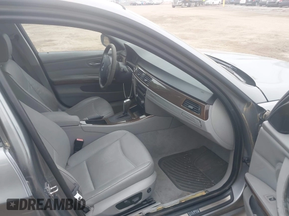 2009 BMW 3 Series 328i xDrive with VIN WBAPK73559A457612, listed as a IAAI auction lot 42206875 with 138,232 mi miles and . Bid and sale history available at DreamBid. Image 5.