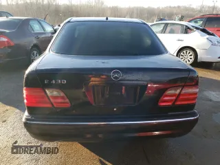 2000 Mercedes-Benz E-Class with VIN WDBJF70J5YB146123, listed as a Copart auction lot 80291293 with 195,787 mi miles and Non Repairable. Bid and sale history available at carsss.com. Image 6.