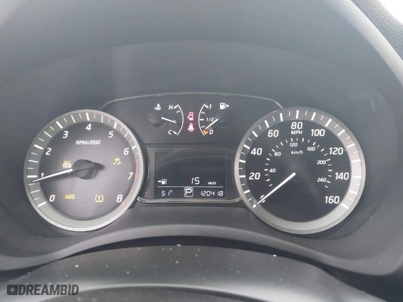 2014 Nissan Sentra SV with VIN 3N1AB7AP8EY240335, listed as a IAAI auction lot 41425022 with 120,418 mi miles. Bid and sale history available at carsss.com. Image 7.