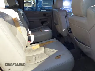 2004 GMC Yukon XL SLT with VIN 3GKEC16Z34G260469, listed as a IAAI auction lot 41557188 with 203,233 mi miles. Bid and sale history available at carsss.com. Image 8.