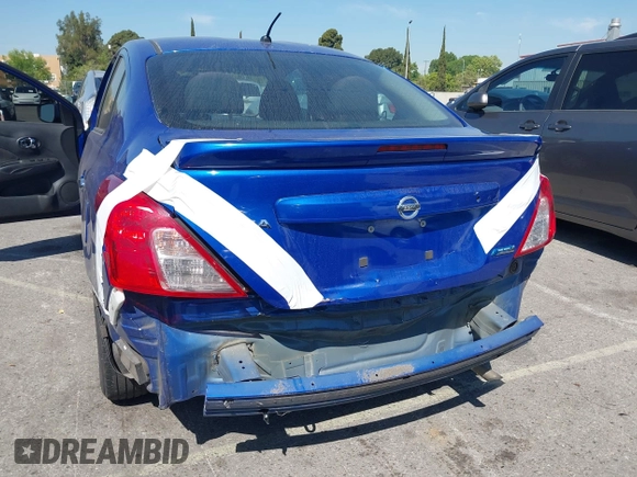2016 Nissan Versa S with VIN 3N1CN7AP5GL817967, listed as a IAAI auction lot 42002014 with 122,222 mi miles. Bid and sale history available at carsss.com. Image 6.