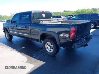 2003 Chevrolet Silverado 1500HD LS with VIN 1GCGK13U83F254425, listed as a IAAI auction lot 41950834 with 311,821 mi miles and . Bid and sale history available at DreamBid. Image 3.