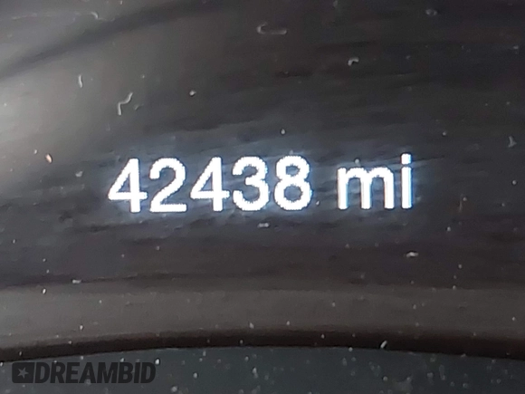2018 Jeep Grand Cherokee Overland z VIN 1C4RJFCG1JC424108, wystawiony jako IAAI lot #42372298 z przebiegiem 42 438 mil mil oraz . Historia ofert i sprzedaży dostępna na DreamBid. Obrazek 15.
