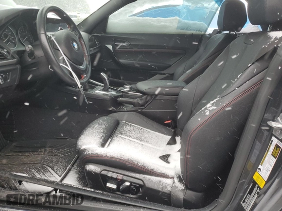 2017 BMW 2 Series 230i with VIN WBA2K9C31HV950585, listed as a Copart auction lot 88525515 with 39,618 mi miles and Salvage title. Bid and sale history available at DreamBid. Image 7.