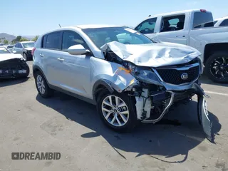 2016 Kia Sportage LX with VIN KNDPB3AC7G7836697, listed as a IAAI auction lot 42053815 with 90,519 mi miles. Bid and sale history available at carsss.com. Image 1.