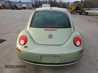2007 Volkswagen New Beetle Coupe with VIN 3VWRW31CX7M505161, listed as a Copart auction lot 41403435 with 74,310 mi miles and Salvage Title. Bid and sale history available at carsss.com. Image 6.