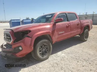 2018 Toyota Tacoma SR with VIN 5TFCZ5AN6JX126575, listed as a Copart auction lot 48190575 with 213,576 mi miles and Clean Title. Bid and sale history available at carsss.com. Image 1.