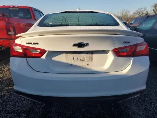 2020 Chevrolet Malibu RS with VIN 1G1ZG5STXLF154667, listed as a Copart auction lot 48537075 with 32,116 mi miles and Salvage Title. Bid and sale history available at carsss.com. Image 6.