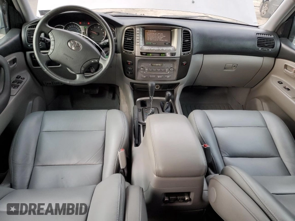2004 Toyota Land Cruiser with VIN JTEHT05J242065384, listed as a Copart auction lot 83311194 with 132,495 mi miles and Salvage Title. Bid and sale history available at carsss.com. Image 8.