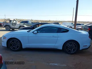 2023 Ford Mustang EcoBoost z VIN 1FA6P8TH2P5110671, wystawiony jako IAAI lot #41745979 z przebiegiem 30 581 mil mil oraz . Historia ofert i sprzedaży dostępna na DreamBid. Obrazek 14.
