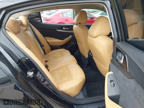 2016 Nissan Maxima SV z VIN 1N4AA6AP2GC376472, wystawiony jako IAAI lot #42115734 z przebiegiem 98 432 mil mil oraz . Historia ofert i sprzedaży dostępna na DreamBid. Obrazek 8.