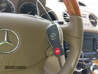 2007 Mercedes-Benz SL 550 with VIN WDBSK71F57F126438, listed as a IAAI auction lot 42743122 with 62,978 mi miles and . Bid and sale history available at DreamBid. Image 11.