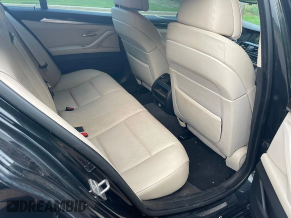 2013 BMW 5 Series 528i with VIN WBAXG5C55DDY31245, listed as a Copart auction lot 54993245 with 118,760 mi miles and Clean Title. Bid and sale history available at carsss.com. Image 6.