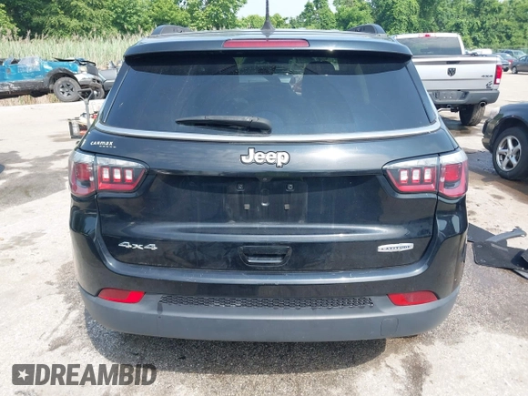 2018 Jeep Compass Latitude with VIN 3C4NJDBB2JT114644, listed as a IAAI auction lot 42499210 with 82,988 mi miles and . Bid and sale history available at DreamBid. Image 17.