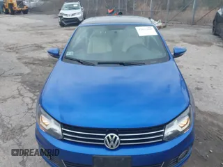 2012 Volkswagen Eos Komfort with VIN WVWBW7AHXCV017349, listed as a IAAI auction lot 42021868 with 180,866 mi miles and . Bid and sale history available at DreamBid. Image 6.