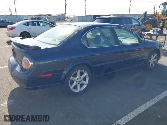 2003 Nissan Maxima SE z VIN JN1DA31D03T516575, wystawiony jako IAAI lot #42153623 z przebiegiem 176 446 mil mil oraz . Historia ofert i sprzedaży dostępna na DreamBid. Obrazek 4.