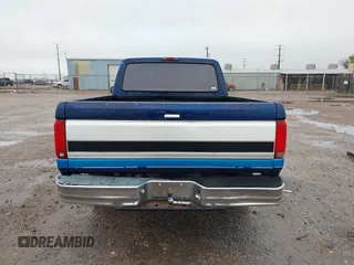 1995 Ford F-150 с VIN 1FTEX15N5SKA99806, выставлен на аукционе IAAI как лот 42162114 с пробегом Не указан миль и . История ставок и продаж доступна на DreamBid. Изображение 16.