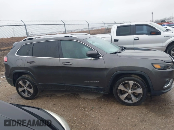 2019 Jeep Cherokee Limited with VIN 1C4PJLDB9KD275094, listed as a IAAI auction lot 41533660 with 75,361 mi miles and . Bid and sale history available at DreamBid. Image 13.