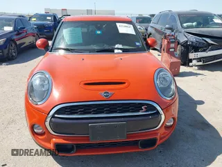 2019 MINI Hardtop 4 Door Cooper S with VIN WMWXU3C57K2B64946, listed as a IAAI auction lot 42240647 with 87,704 mi miles and . Bid and sale history available at DreamBid. Image 12.
