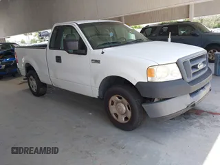 2005 Ford F-150 XL с VIN 1FTRF12265NB36623, выставлен на аукционе IAAI как лот 42458414 с пробегом 143 935 миль миль и . История ставок и продаж доступна на DreamBid. Изображение 1.