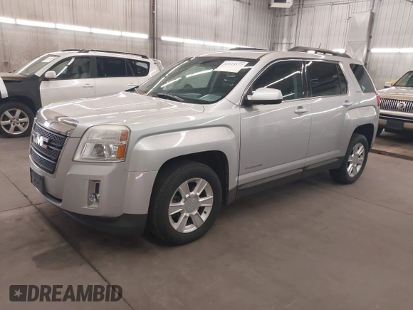 2013 GMC Terrain SLE with VIN 2GKFLTEK2D6211571, listed as a IAAI auction lot 42113177 with 111,974 mi miles. Bid and sale history available at carsss.com. Image 2.