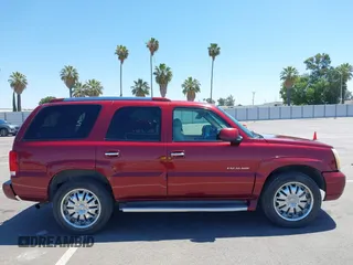 2003 Chevrolet Tahoe LS with VIN 1GNEC13TX3J252997, listed as a IAAI auction lot 42504734 with 118,972 mi miles and . Bid and sale history available at DreamBid. Image 13.