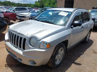 2008 Jeep Compass Sport with VIN 1J8FF47W08D749405, listed as a IAAI auction lot 42216678 with 172,185 mi miles and . Bid and sale history available at DreamBid. Image 2.