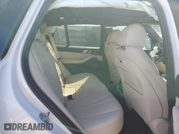 2020 BMW X5 xDrive40i with VIN 5UXCR6C02L9C46986, listed as a Copart auction lot 49099615 with Not provided miles and Salvage title. Bid and sale history available at DreamBid. Image 11.