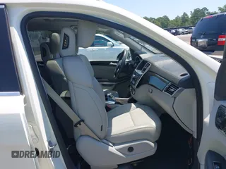 2014 Mercedes-Benz GL 450 with VIN 4JGDF7CE4EA348588, listed as a IAAI auction lot 42601136 with 129,166 mi miles and . Bid and sale history available at DreamBid. Image 5.