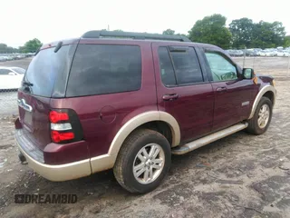 2008 Ford Explorer Eddie Bauer с VIN 1FMEU64E68UA50596, выставлен на аукционе IAAI как лот 42506449 с пробегом 130 660 миль миль и . История ставок и продаж доступна на DreamBid. Изображение 4.