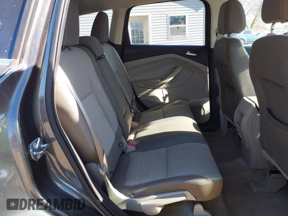 2015 Ford Escape SE with VIN 1FMCU9GX1FUC19376, listed as a IAAI auction lot 41769390 with 98,334 mi miles. Bid and sale history available at carsss.com. Image 8.