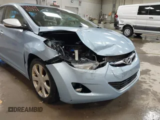 2012 Hyundai Elantra Limited с VIN KMHDH4AE7CU210762, выставлен на аукционе IAAI как лот 41310711 с пробегом 204 550 миль миль и . История ставок и продаж доступна на DreamBid. Изображение 6.