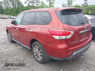 2013 Nissan Pathfinder SV with VIN 5N1AR2MM1DC678209, listed as a IAAI auction lot 42138615 with 200,000 mi miles and . Bid and sale history available at DreamBid. Image 3.