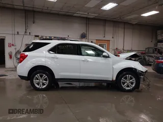 2015 Chevrolet Equinox LT z VIN 2GNFLFEK7F6366818, wystawiony jako IAAI lot #42009991 z przebiegiem 111 964 mil mil oraz . Historia ofert i sprzedaży dostępna na DreamBid. Obrazek 14.