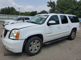 2007 GMC Yukon XL SLT with VIN 1GKFC16097R283300, listed as a Copart auction lot 68830724 with 145,593 mi miles and Salvage Title. Bid and sale history available at carsss.com. Image 1.