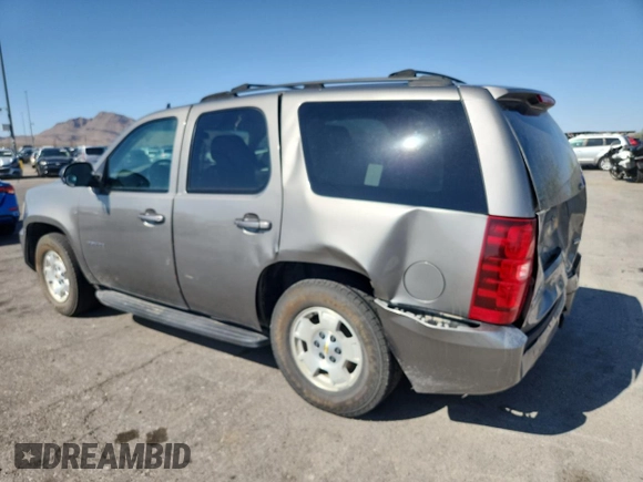 2007 Chevrolet Tahoe LT with VIN 1GNFK13027R241786, listed as a Copart auction lot 60067935 with 325,486 mi miles and Salvage title. Bid and sale history available at DreamBid. Image 2.