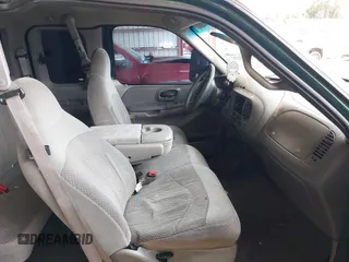 1999 Ford F-150 XL с VIN 1FTRX18L9XNA51887, выставлен на аукционе IAAI как лот 42498279 с пробегом Не указан миль и . История ставок и продаж доступна на DreamBid. Изображение 5.