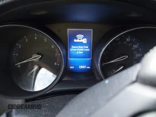 2018 Toyota C-HR XLE z VIN NMTKHMBX7JR018415, wystawiony jako IAAI lot #40582743 z przebiegiem 33 007 mil mil oraz . Historia ofert i sprzedaży dostępna na DreamBid. Obrazek 7.