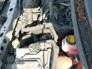 2014 Toyota Prius One z VIN JTDKDTB39E1059717, wystawiony jako IAAI lot #43503866 z przebiegiem 132 202 mil mil oraz . Historia ofert i sprzedaży dostępna na DreamBid. Obrazek 19.