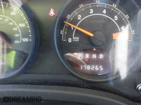 2016 Jeep Patriot Latitude with VIN 1C4NJRFB4GD580484, listed as a IAAI auction lot 42006184 with 178,265 mi miles. Bid and sale history available at carsss.com. Image 15.