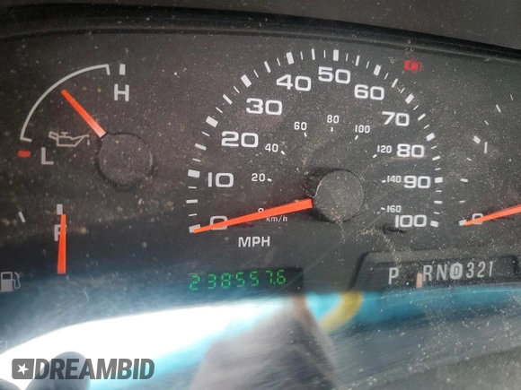 2003 Ford F-250 XL with VIN 1FTNW21P03EB89428, listed as a Copart auction lot 53090215 with 238,557 mi miles and Salvage title. Bid and sale history available at DreamBid. Image 9.