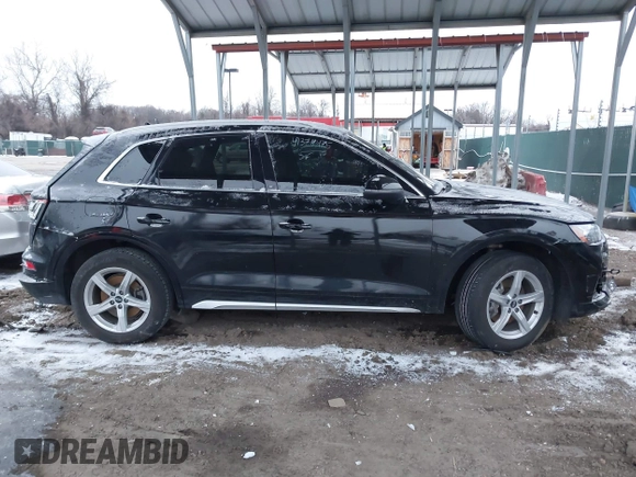 2021 Audi Q5 Premium with VIN WA1AAAFY4M2003069, listed as a IAAI auction lot 41374475 with 1 mi miles. Bid and sale history available at carsss.com. Image 13.