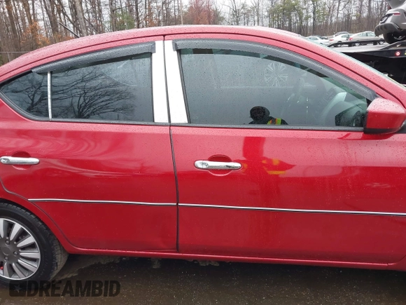 2015 Nissan Versa SV with VIN 3N1CN7AP7FL828807, listed as a IAAI auction lot 41849439 with 204,234 mi miles. Bid and sale history available at carsss.com. Image 14.